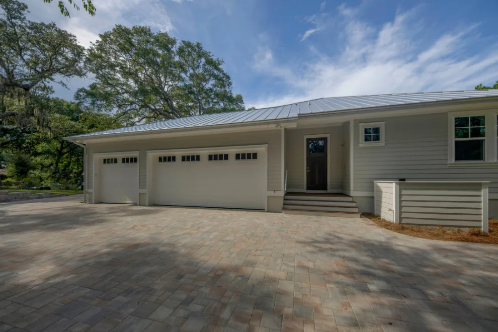 Live Oak Street by Riverside Homes Custom - Photo 6