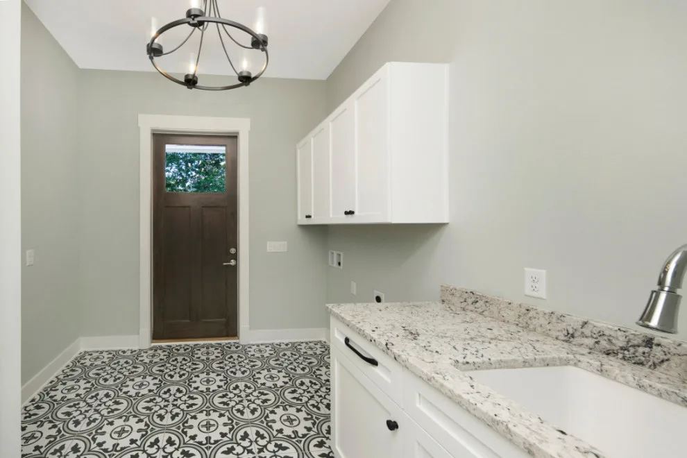 Live Oak Street by Riverside Homes Custom - Photo 37