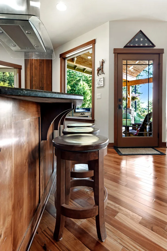 Freese Custom Homes LLC - Photo 9