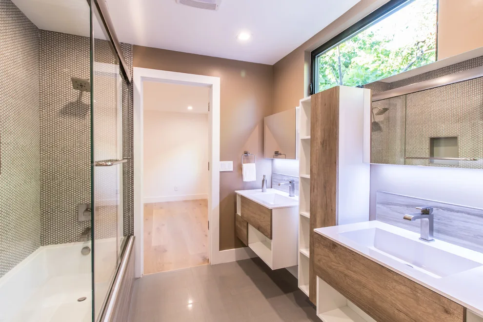 Contemporary Urban Home Studio by Diditan Group Inc. - Photo 4