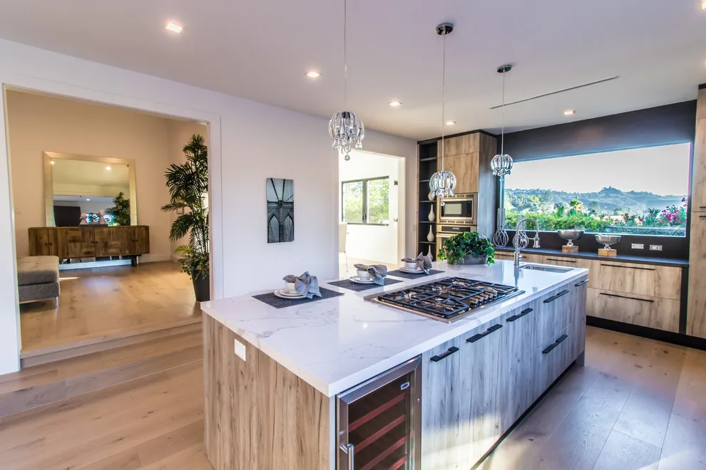Contemporary Urban Home Studio by Diditan Group Inc. - Photo 18