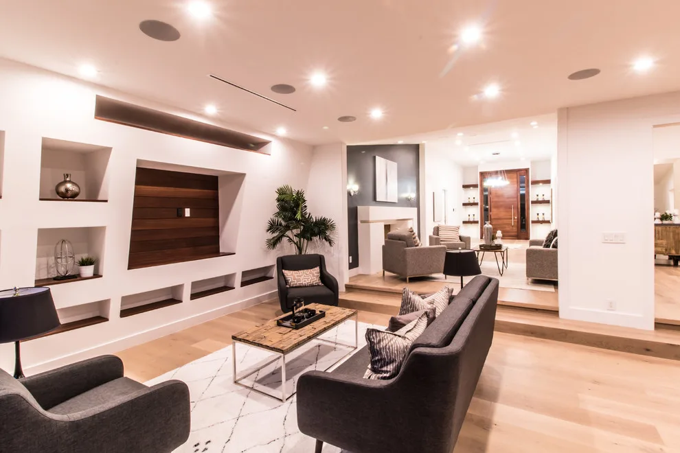 Contemporary Urban Home Studio by Diditan Group Inc. - Photo 19