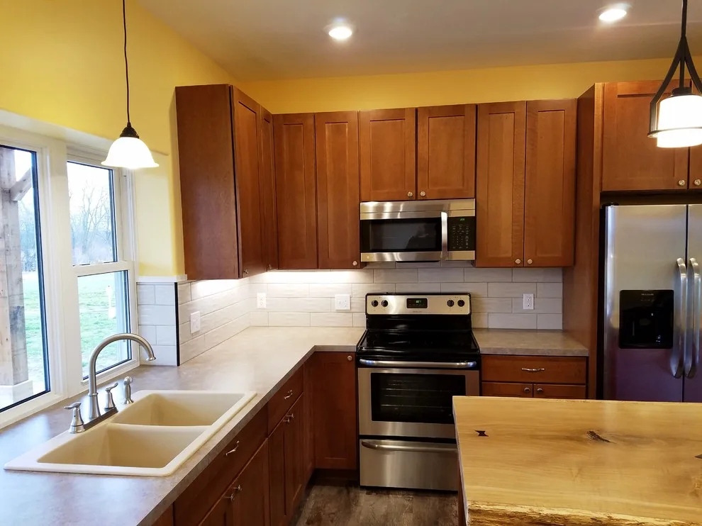 Clarksville Farmhouse Vacant Nest by R-Value Homes - Photo 13