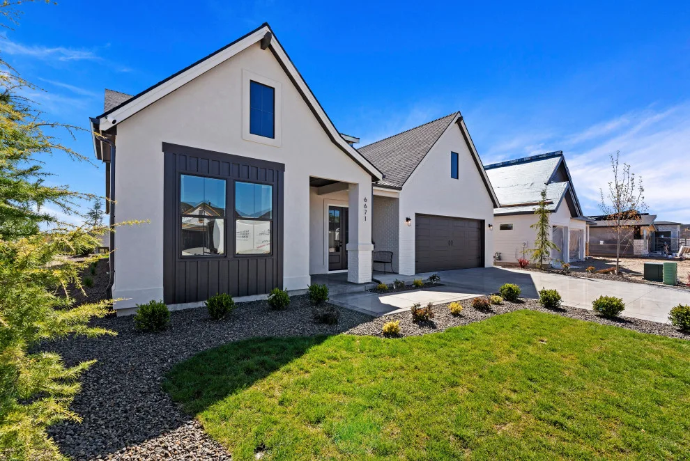 Logan River Contemporary Tudor by Gardner Homes - Photo 11
