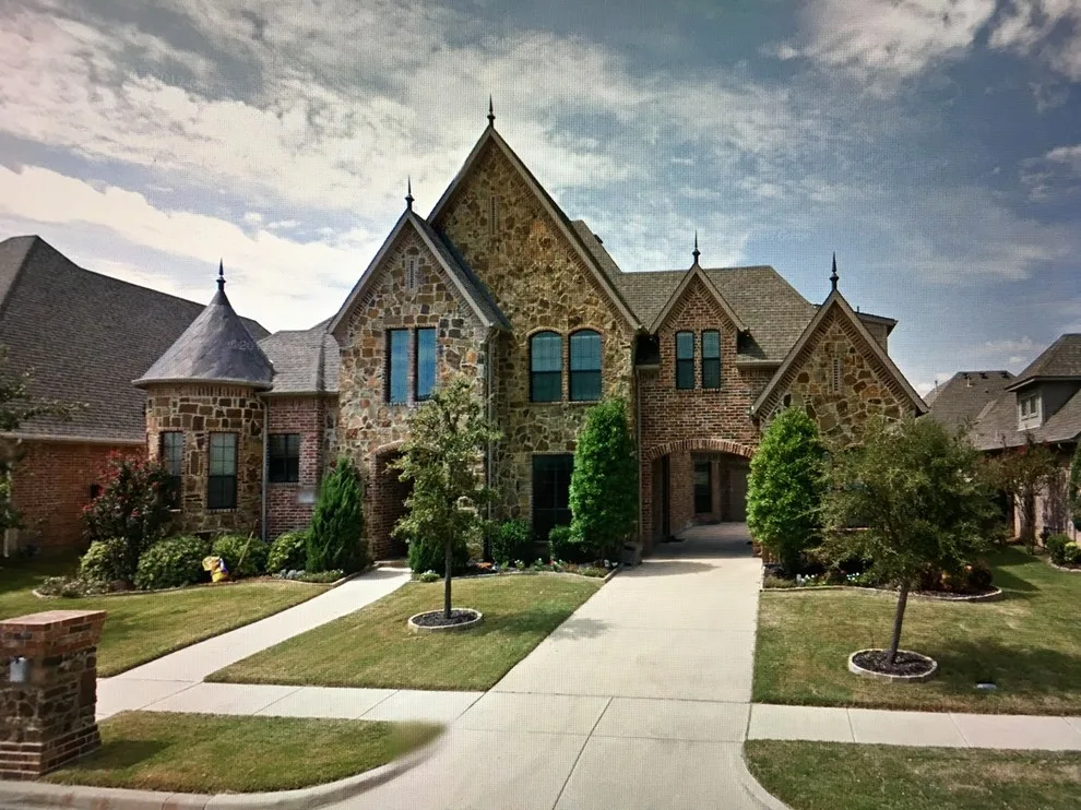 Distinctive Design Homes LLC - Photo 10