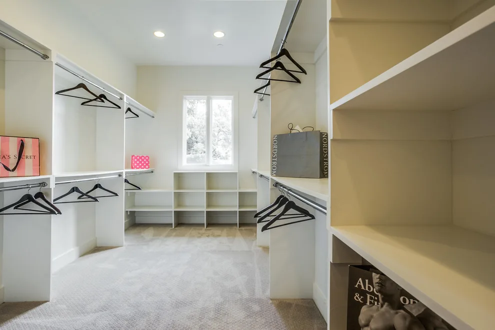 Hudson Construction Group - Photo 10