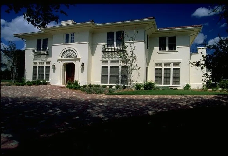 Los Lomas | Tailor-Made Residence by Katz Builders, Inc. - Photo 3