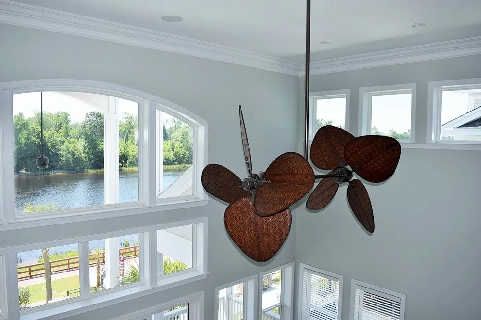 Rowe Ventures Custom Homes - Photo 2