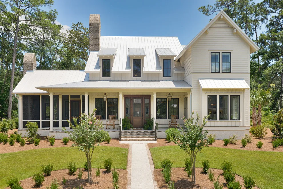 Classic Farmhouse in Palmetto Bluff by H2 Builders - Photo 4