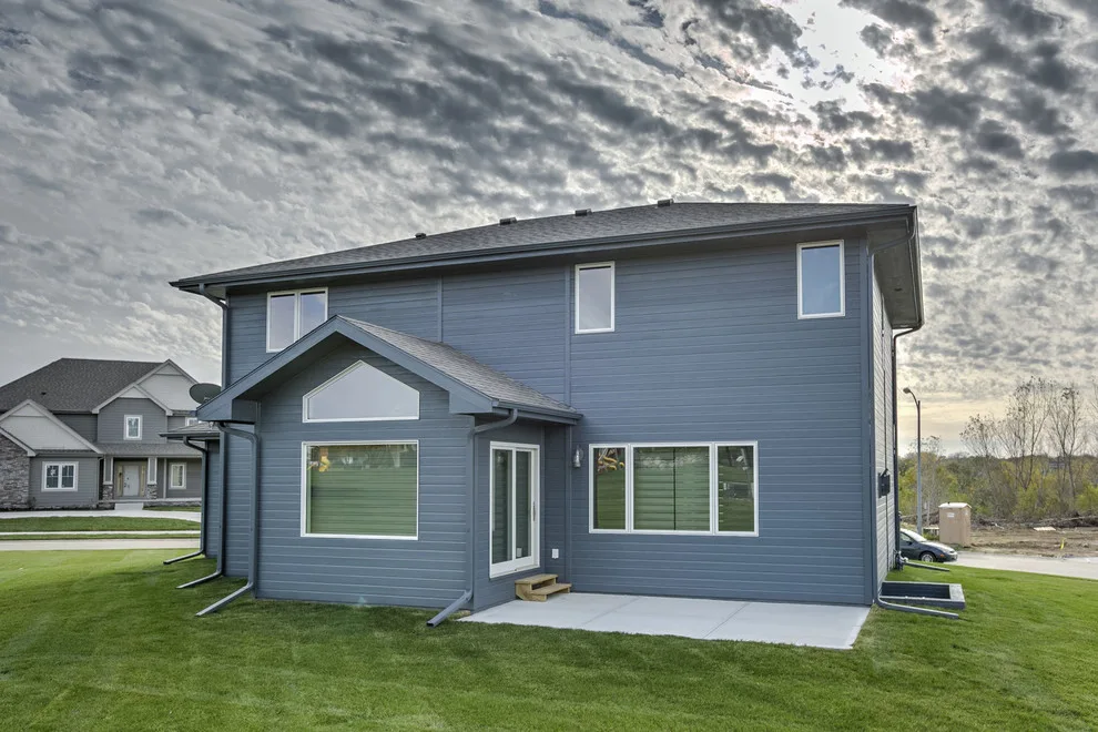 Opulent Lucia Two-Story by Sierra Homes (Omaha, NE) - Photo 24