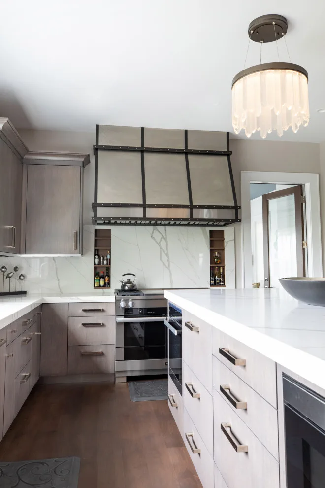Modern Elegance by Lowell Custom Homes - Photo 14