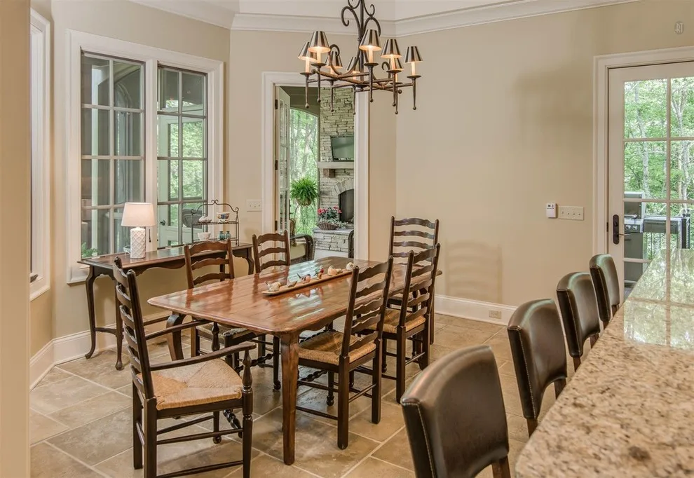 Lynnwood Boulevard Beauty by Donnelly Timmons & Associates Inc. - Photo 10