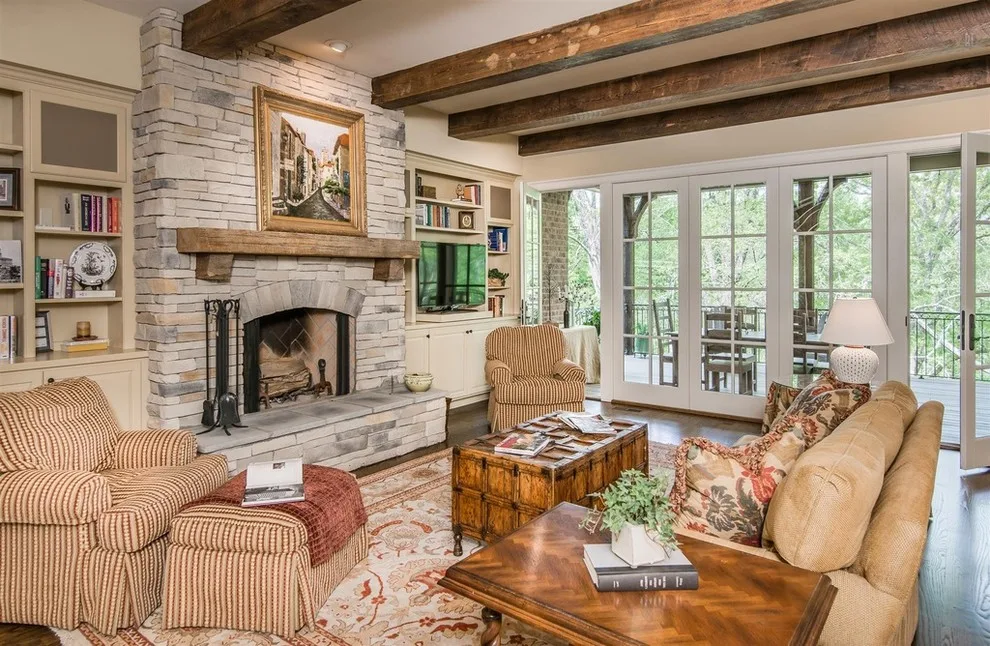 Lynnwood Boulevard Beauty by Donnelly Timmons & Associates Inc. - Photo 19