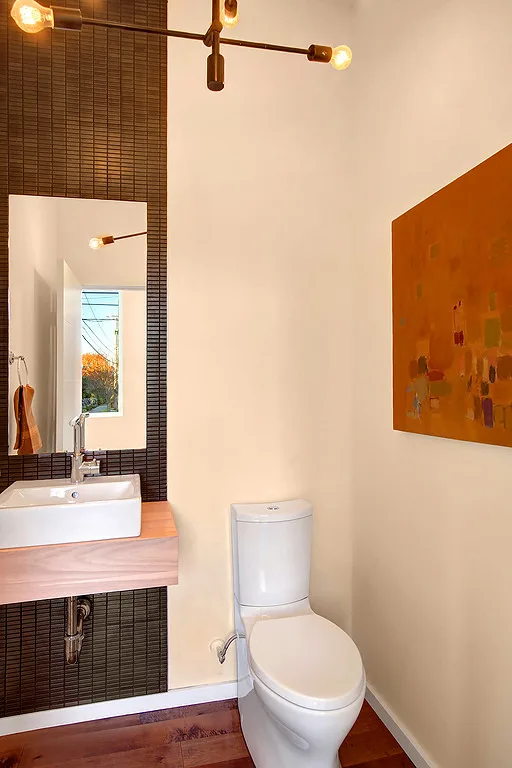 Modern Custom Home by Magnolia by Seattle Custom Contractors - Photo 4