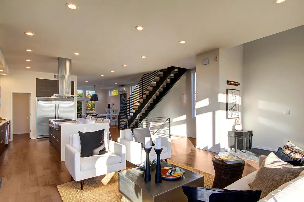 Modern Custom Home by Magnolia by Seattle Custom Contractors - Photo 5