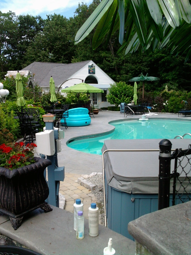 A beautiful creation & healthy koi pond by Koi Villa Water Garden Center - Photo 25