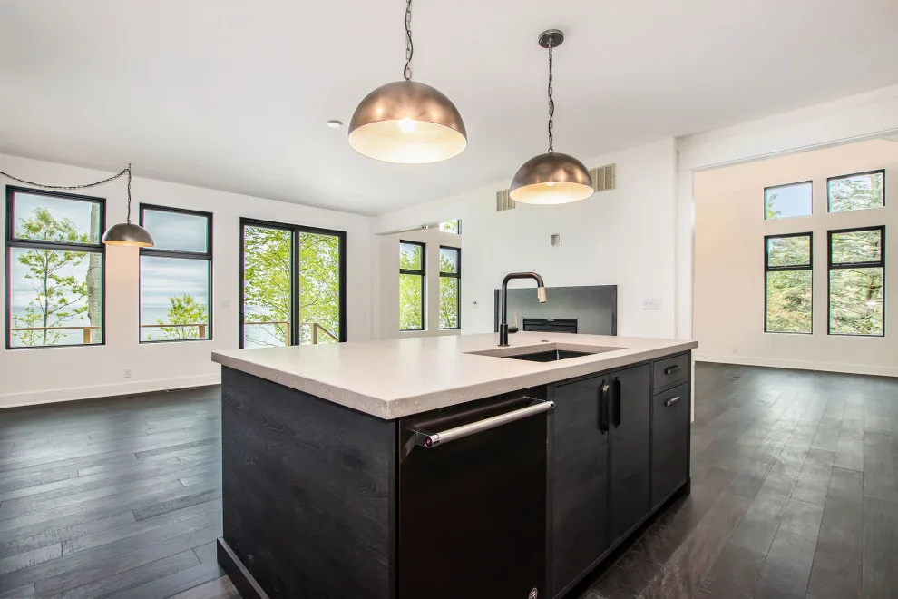 Modern Beechwood Industrial by Meiste Homes - Photo 3