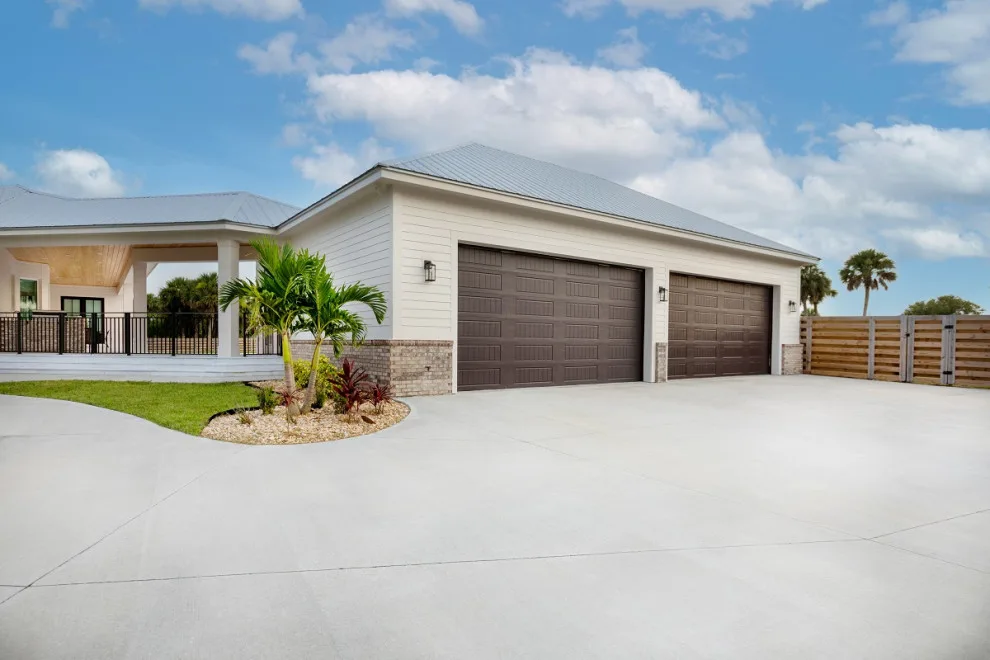 Custom Home Inspired by Lowcountry Malabar by LifeStyle Homes, Inc. - Photo 57