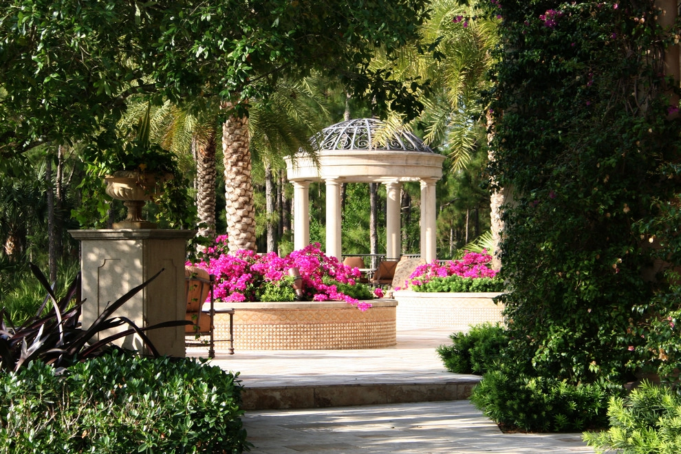 Traditional Jupiter Florida Estate by Krent Wieland Design, Inc. - Photo 10