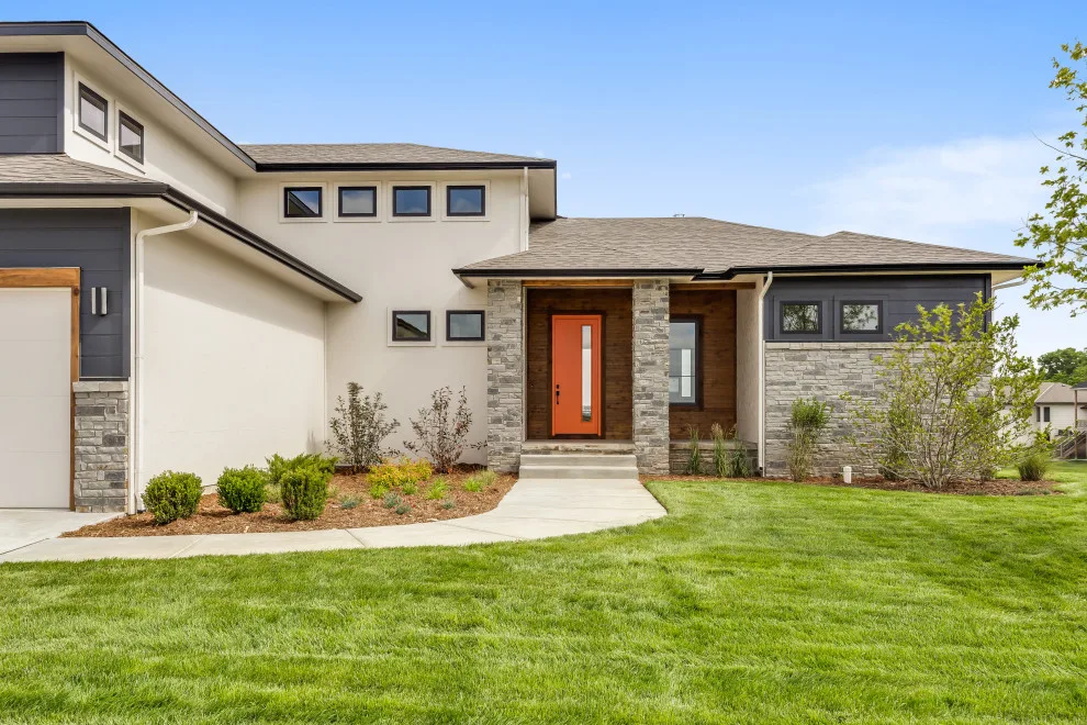 Mandalay Prairie Style Two-Story Home by Sharp Homes, Inc. - Photo 11