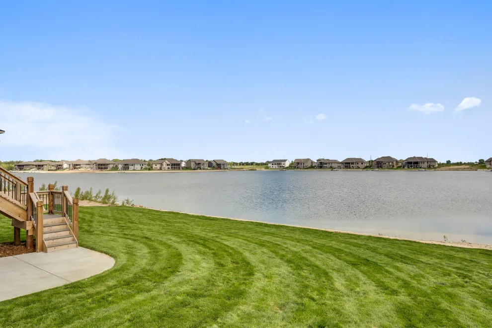 Mandalay Prairie Style Two-Story Home by Sharp Homes, Inc. - Photo 54