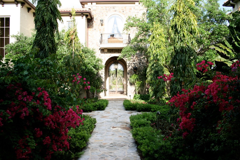 Traditional Jupiter Florida Estate by Krent Wieland Design, Inc. - Photo 13