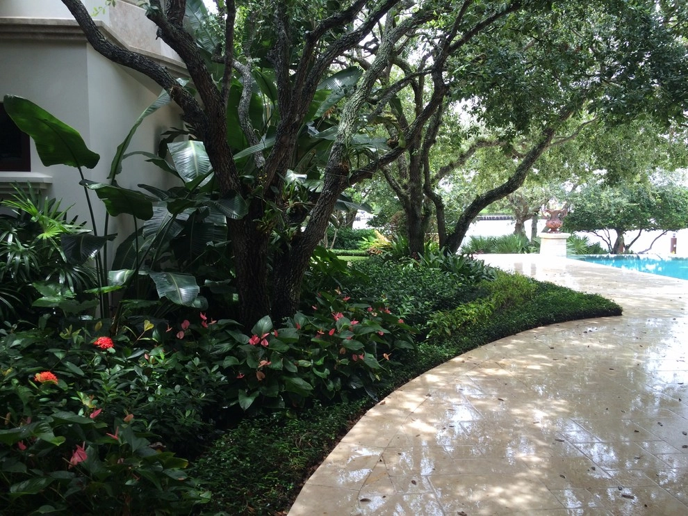 Contemporary North Palm Beach Florida Estate by Krent Wieland Design, Inc. - Photo 2