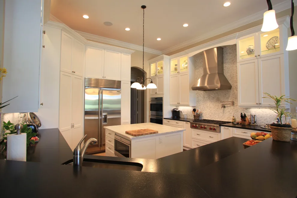 CEMCO Construction Company - Photo 4