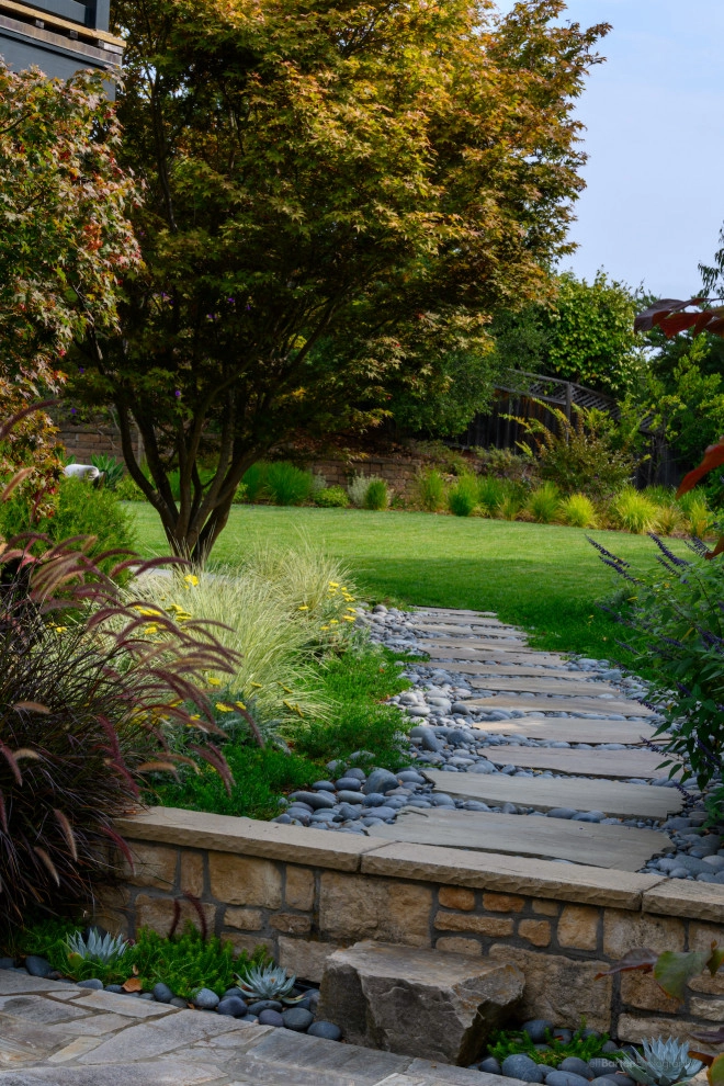 Hillsborough Outdoor Living Room by Kristen Rudger Landscape Design - Photo 11