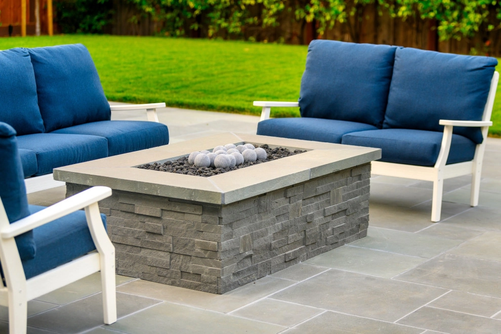 Hillsborough traditional by Kristen Rudger Landscape Design - Photo 13