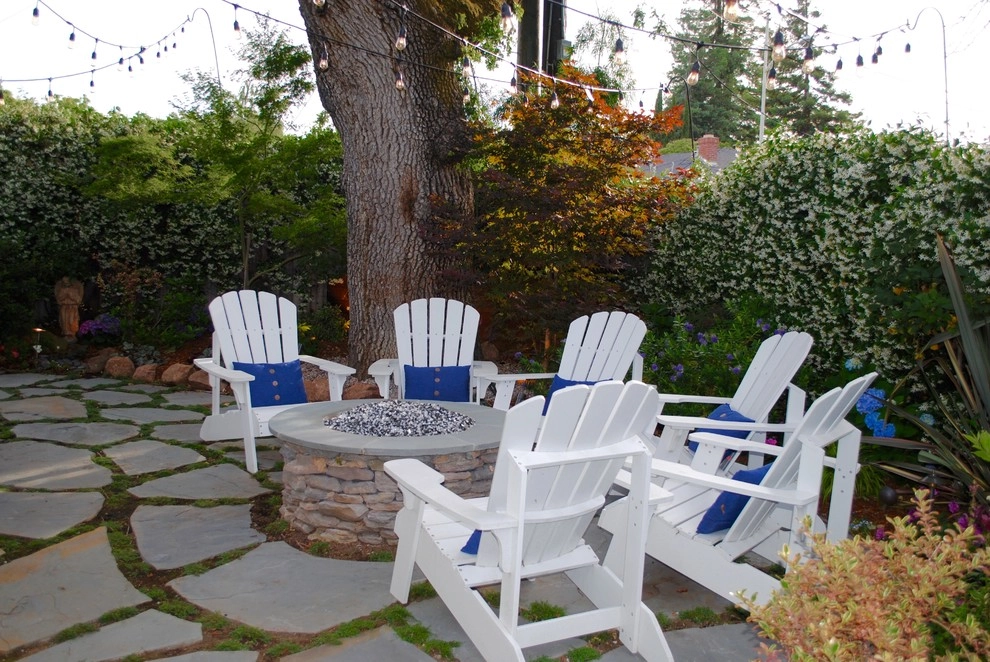 Great Entertaining space by Kristen Rudger Landscape Design - Photo 2