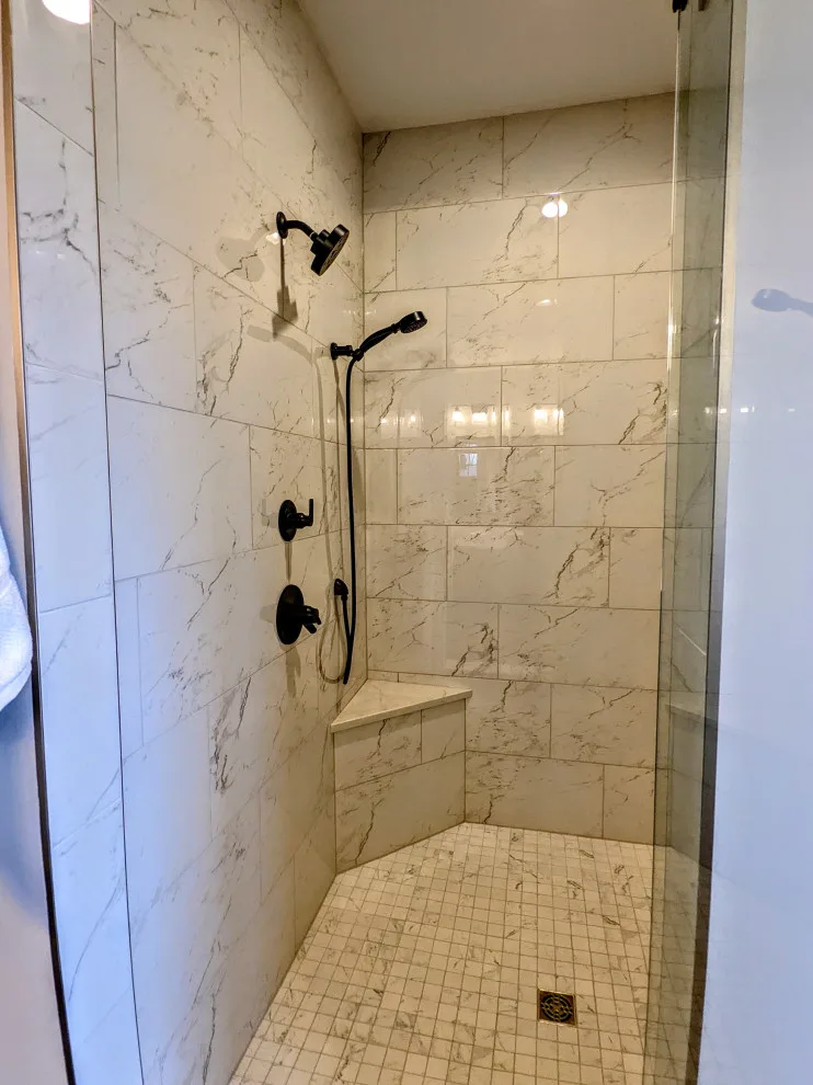 Premier Suite by Duke Homes, Inc. - Photo 21