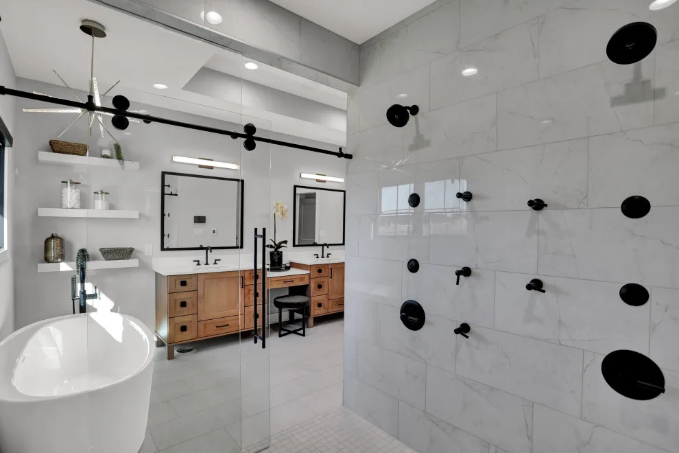 Premier Suite by Duke Homes, Inc. - Photo 64