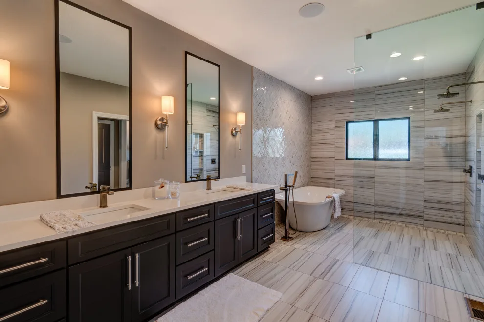 Premier Suite by Duke Homes, Inc. - Photo 9