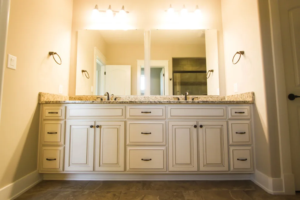 Premier Suite by Duke Homes, Inc. - Photo 7
