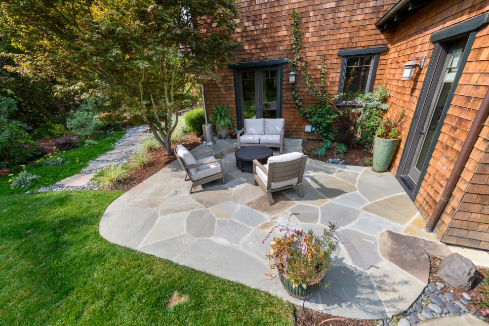 Hillsborough Outdoor Living Room by Kristen Rudger Landscape Design - Photo 16