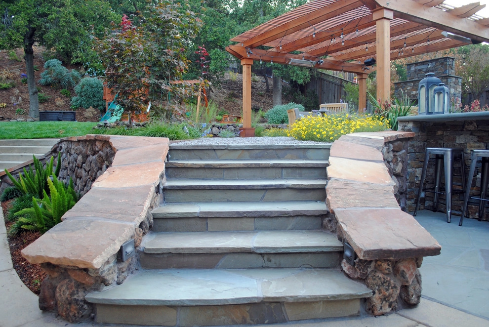 San Carlos Fabulous outdoor kitchen by Kristen Rudger Landscape Design - Photo 10