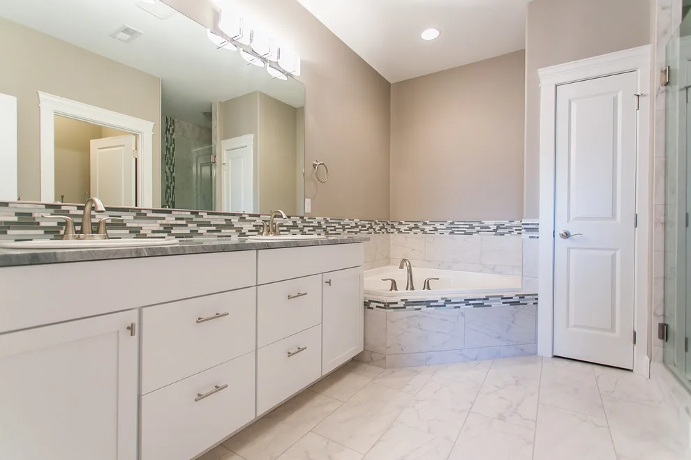 Luxury Bathrooms by Prodigy Homes Inc. - Photo 21