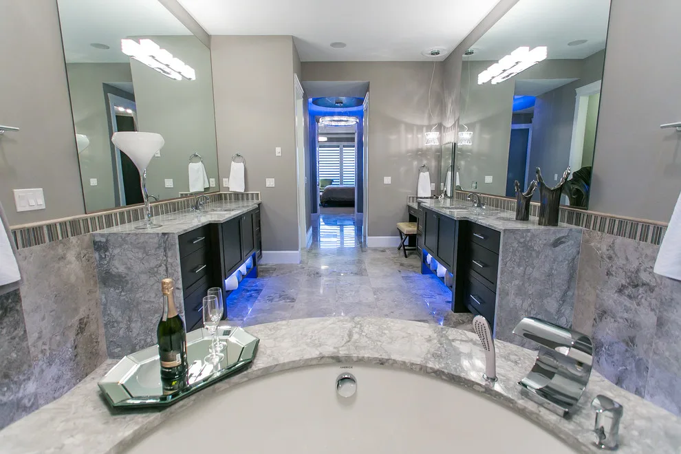 Luxury Bathrooms by Prodigy Homes Inc. - Photo 30