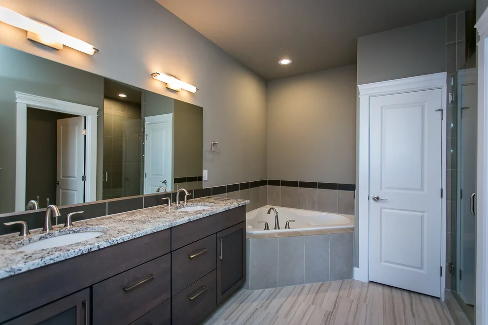 Luxury Bathrooms by Prodigy Homes Inc. - Photo 19