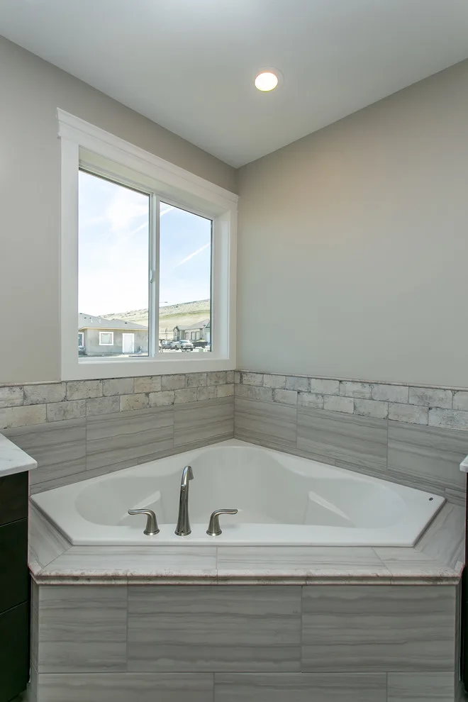Luxury Bathrooms by Prodigy Homes Inc. - Photo 35