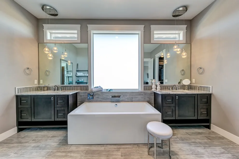 Luxury Bathrooms by Prodigy Homes Inc. - Photo 13