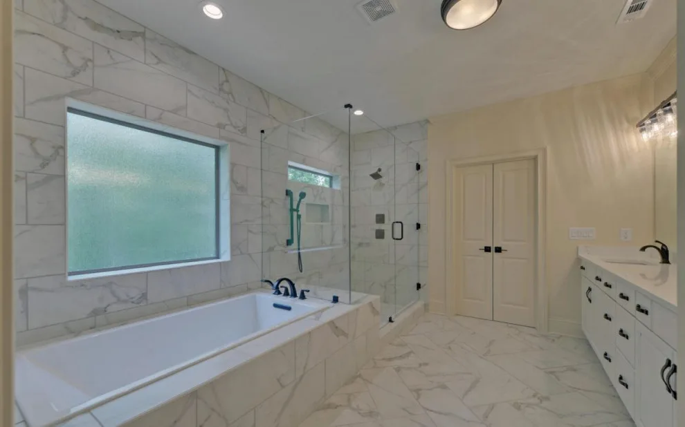 Principal Bathrooms by Southernwood Homes - Photo 16