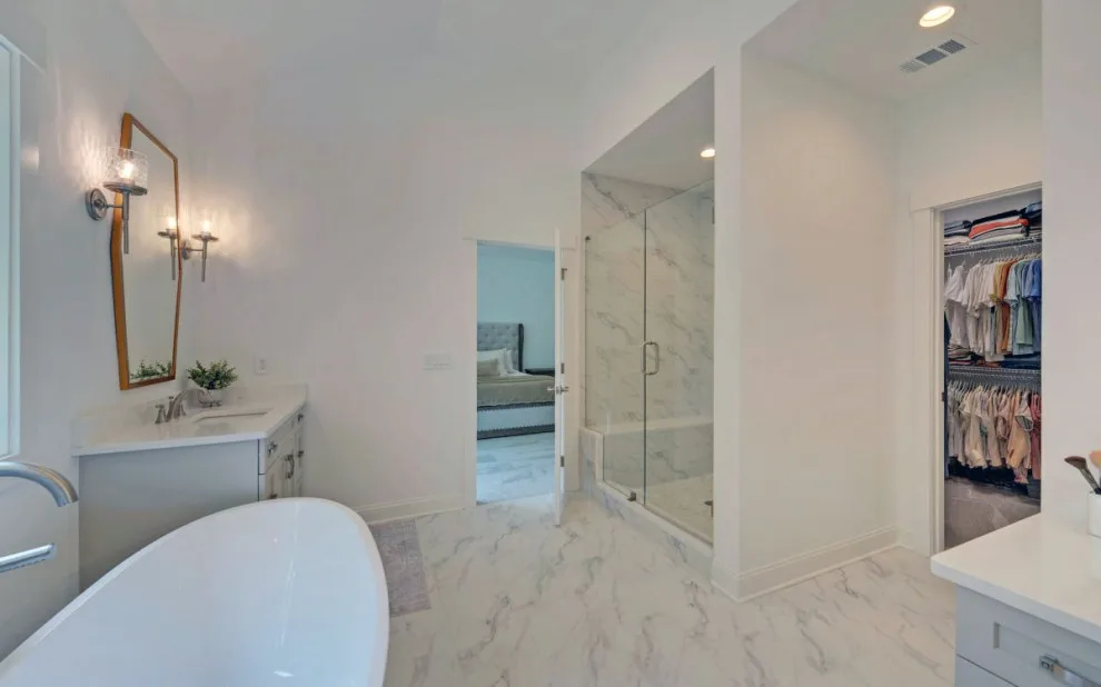 Principal Bathrooms by Southernwood Homes - Photo 107