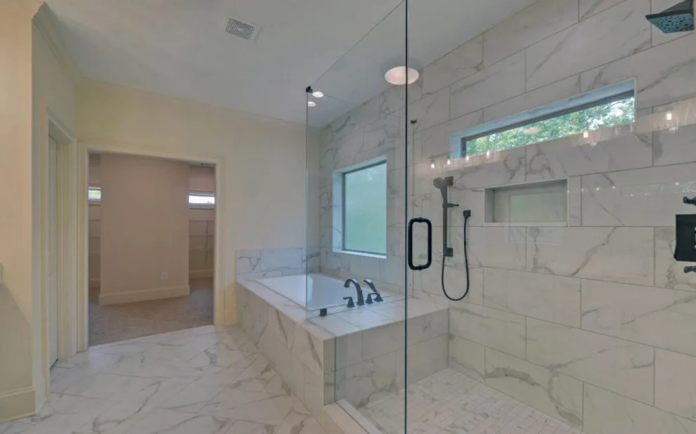 Principal Bathrooms by Southernwood Homes - Photo 47