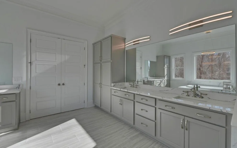 Principal Bathrooms by Southernwood Homes - Photo 23