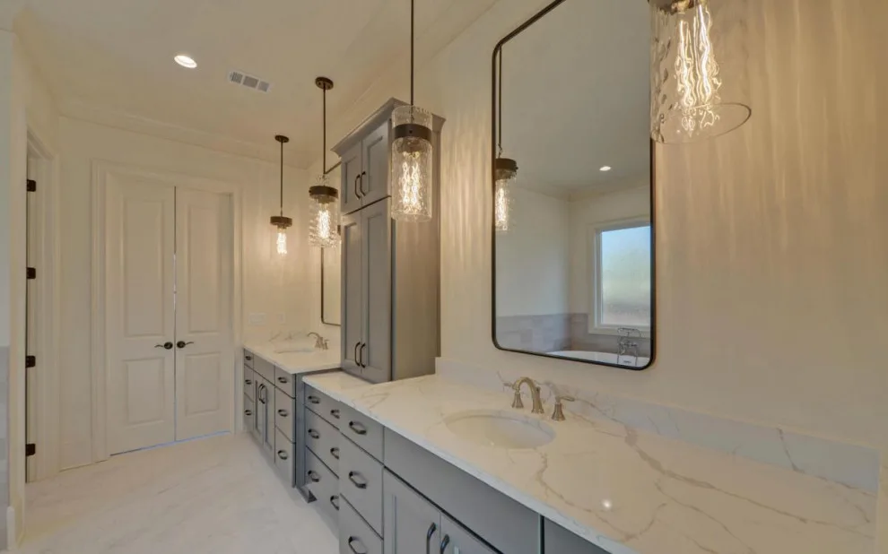 Principal Bathrooms by Southernwood Homes - Photo 112