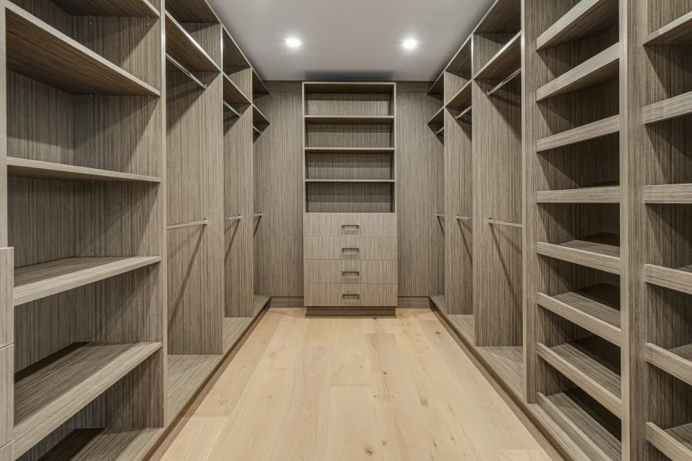 Contemporary Home on Mount Olympus by Diditan Group Inc. - Photo 28