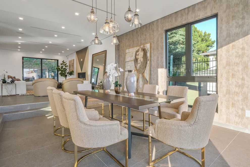 Contemporary Home on Mount Olympus by Diditan Group Inc. - Photo 34