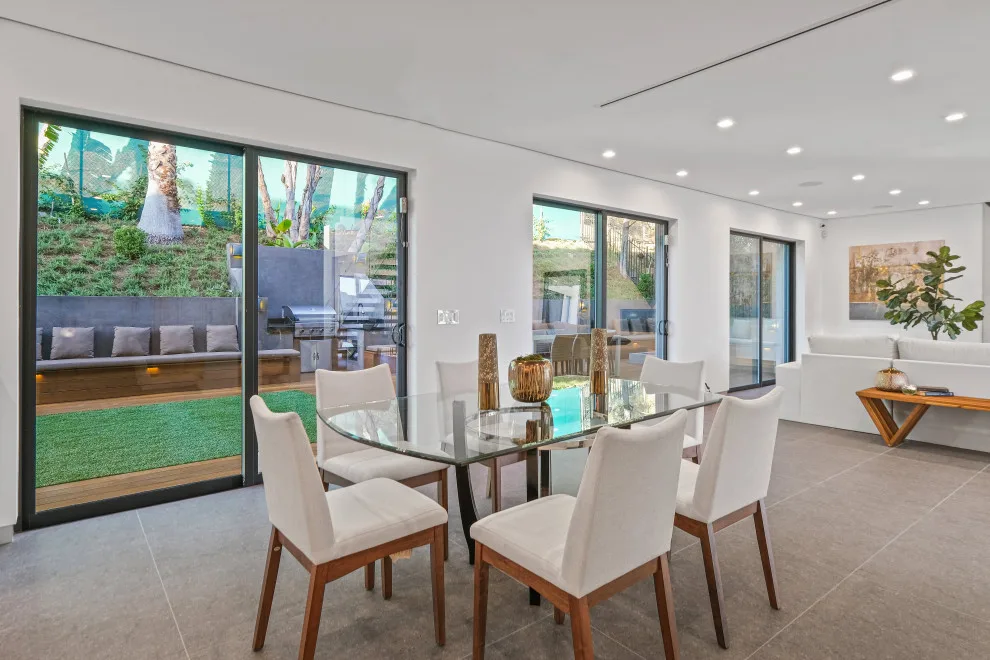 Contemporary Home on Mount Olympus by Diditan Group Inc. - Photo 32